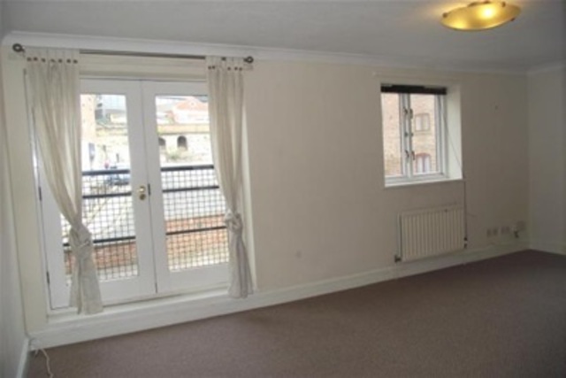  Image of 1 bedroom Flat to rent in Love Lane Newcastle upon Tyne NE1 at Newcastle upon Tyne, NE1 3DW
