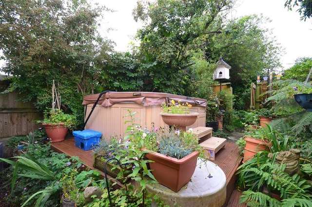 Image of 4 bedroom End of Terrace for sale in Queens Road Aylesham Canterbury CT3 at Canterbury Kent Canterbury, CT3 3AP