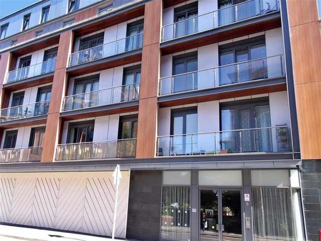  Image of 2 bedroom Apartment for sale in Queensway Redhill RH1 at Redhill Surrey Redhill, RH1 1TY