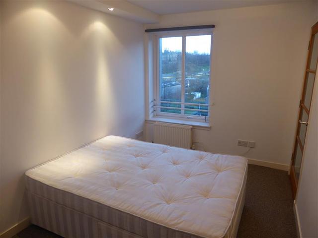 Image of 2 bedroom Penthouse to rent in Randolph Gate Glasgow G11 at West End Glasgow Glasgow, G11 7DH