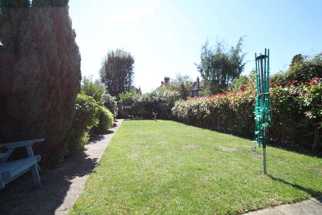  Image of 3 bedroom Semi-Detached house for sale in Ravenscar Road Tolworth Surbiton KT6 at Surbiton Surrey, KT6 7PL