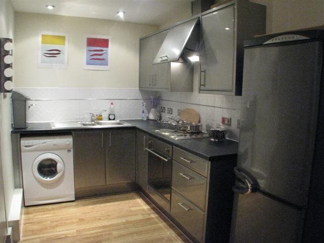  Image of 1 bedroom Flat to rent in Temple Lane Liverpool L2 at 2 Temple Square 7 Temple Lane Liverpool, L2 5BB