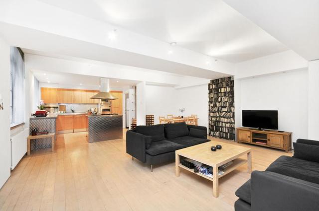  Image of 2 bedroom Apartment to rent in Richmond Mews London W1D at Soho  Shaftesbury Avenue, W1D 3DD