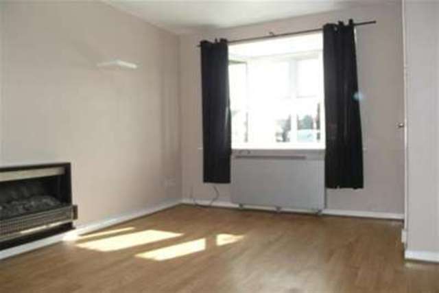  Image of 2 bedroom Terraced house to rent in Rigley Drive Nottingham NG5 at Nottingham, NG5 9RJ