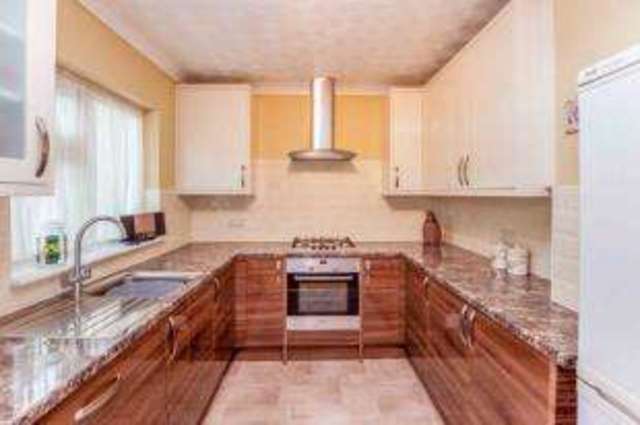  Image of 4 bedroom Terraced house for sale in Woodlands Avenue Chadwell Heath Romford RM6 at Romford  Marks Gate, RM6 6EA