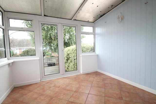  Image of 3 bedroom Terraced house to rent in Rothley Chase Haywards Heath RH16 at Haywards Heath, RH16 3PE