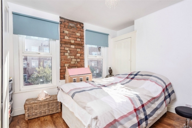 Image of 4 bedroom Terraced house for sale in Rucklidge Avenue London NW10 at Harlesden Harlesden, NW10 4PS
