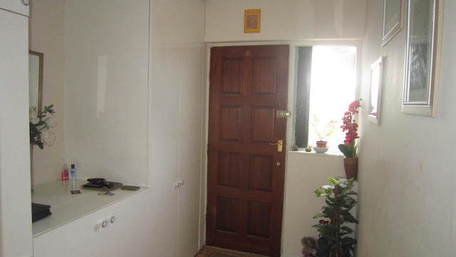  Image of 3 bedroom Maisonette for sale in Ruislip Road Greenford UB6 at Middlesex  Greenford, UB6 9QQ