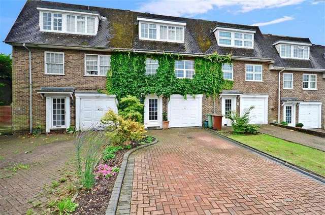  Image of 4 bedroom Town House for sale in Sandhurst Park Tunbridge Wells TN2 at Tunbridge Wells Kent Tunbridge Wells, TN2 3SU