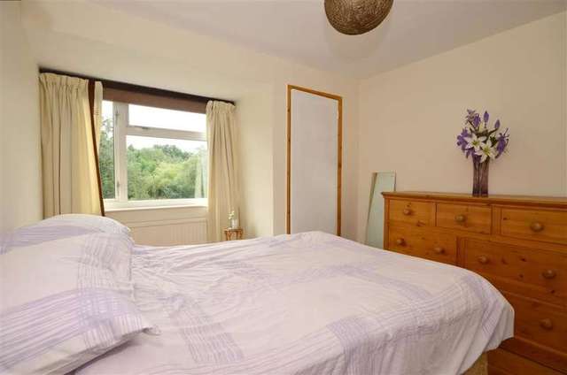  Image of 4 bedroom Town House for sale in Sandhurst Park Tunbridge Wells TN2 at Tunbridge Wells Kent Tunbridge Wells, TN2 3SU