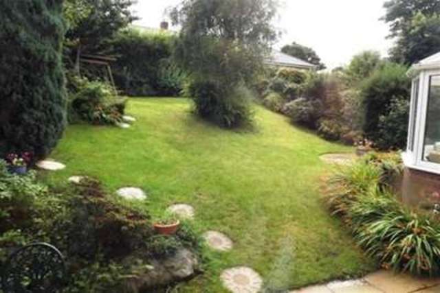  Image of 5 bedroom Detached house to rent in Sandygate Grange Drive Sheffield S10 at Sheffield, S10 5NW