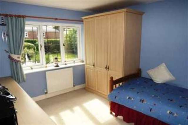  Image of 5 bedroom Detached house to rent in Sandygate Grange Drive Sheffield S10 at Sheffield, S10 5NW