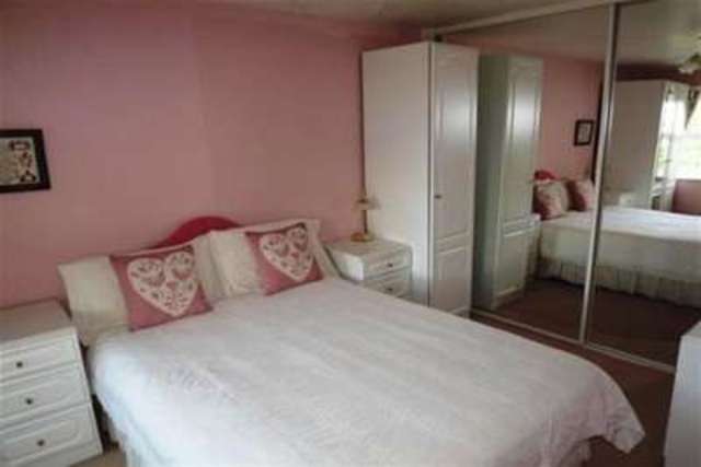 Image of 5 bedroom Detached house to rent in Sandygate Grange Drive Sheffield S10 at Sheffield, S10 5NW