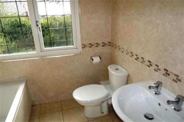  Image of 5 bedroom Detached house to rent in Sandygate Grange Drive Sheffield S10 at Sheffield, S10 5NW