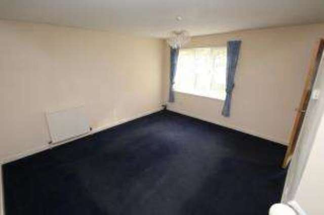  Image of 3 bedroom End of Terrace for sale in Saucel Crescent Paisley PA1 at Paisley Renfrewshire Paisley, PA1 1UB