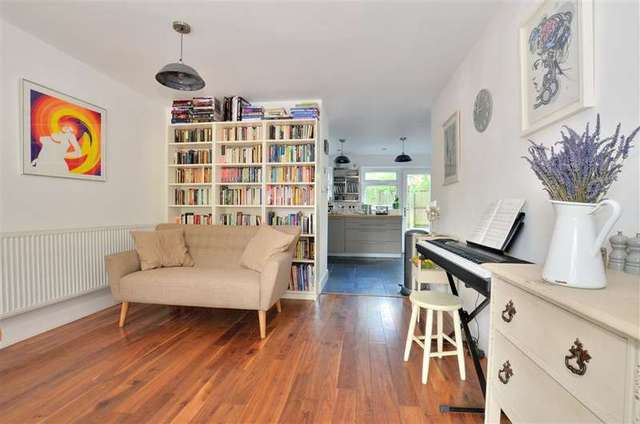  Image of 4 bedroom End of Terrace for sale in Saxon Way Reigate RH2 at Reigate Surrey Reigate, RH2 9DH