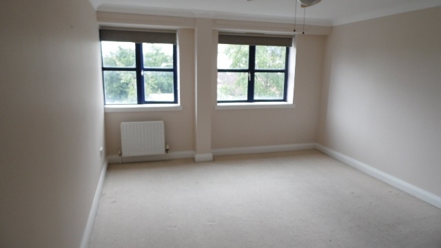  Image of 2 bedroom Flat to rent in Shieldhall Road Govan Glasgow G51 at Southside Glasgow Glasgow, G51 4HE