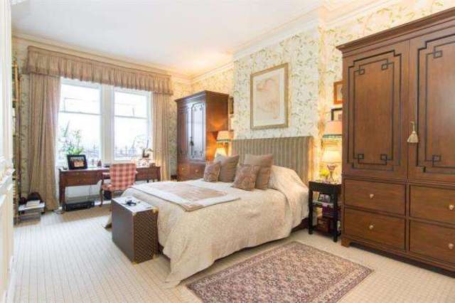  Image of 1 bedroom Flat for sale in Tite Street London SW3 at 56 Tite Street Chelsea Chelsea Embankment, SW3 4JB