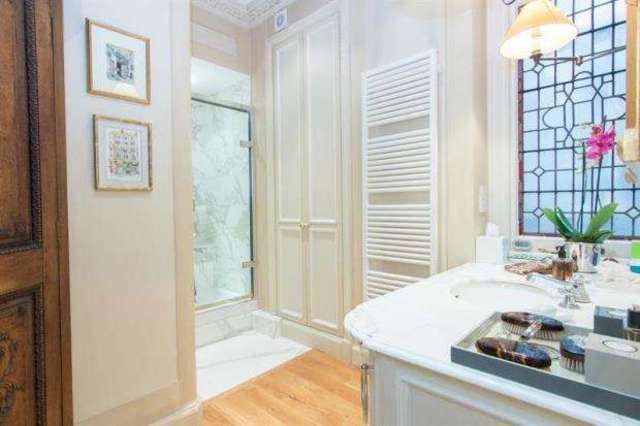  Image of 1 bedroom Flat for sale in Tite Street London SW3 at 56 Tite Street Chelsea Chelsea Embankment, SW3 4JB