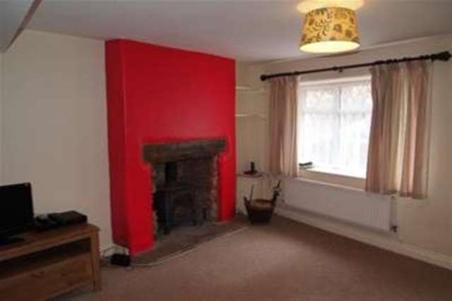  Image of 2 bedroom Property to rent in Silver Street Milverton Taunton TA4 at Milverton, TA4 1LA