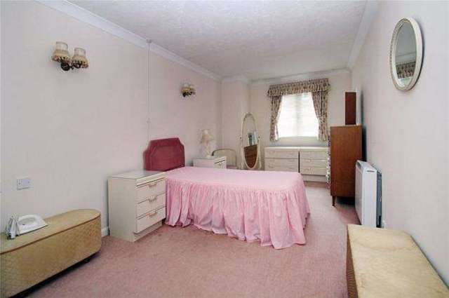  Image of 2 bedroom Retirement Property for sale in Silverwood Court Wakehurst Place Rustington Littlehampton BN16 at Wakehurst Place Rustington Rustington, BN16 3UZ