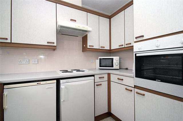  Image of 2 bedroom Retirement Property for sale in Silverwood Court Wakehurst Place Rustington Littlehampton BN16 at Wakehurst Place Rustington Rustington, BN16 3UZ
