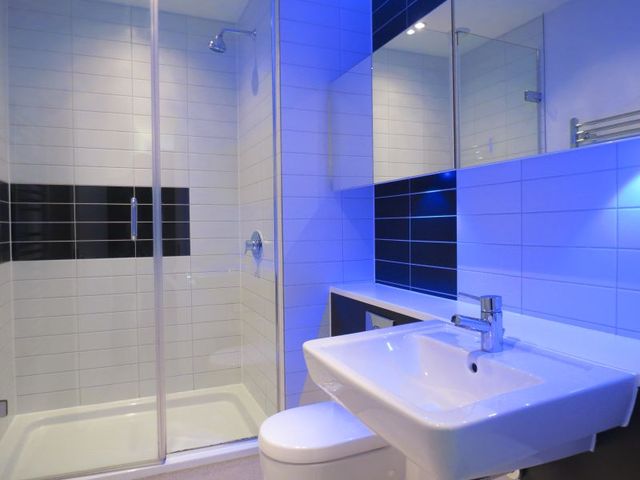  Image of 1 bedroom Apartment to rent in Goulden Street Manchester M4 at 49 Goulden Street  Manchester City, M4 5EH