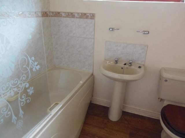  Image of 2 bedroom Bungalow to rent in Sluice Road South Ferriby Barton-upon-Humber DN18 at South Ferriby  Barton-upon-humber, DN18 6JG
