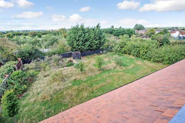  Image of 6 bedroom Detached house for sale in Southend Lane Northall Dunstable LU6 at South End Lane Northall Dunstable, LU6 2EX