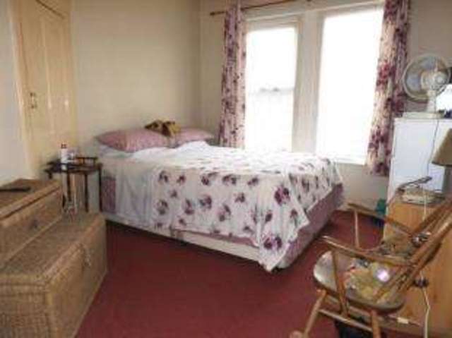  Image of 2 bedroom Semi-Detached house for sale in Andover Road Shirley Southampton SO15 at Southampton Hampshire Shirley, SO15 3AZ