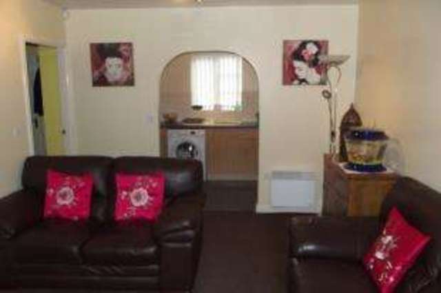  Image of 2 bedroom Flat for sale in Southcroft Road Erdington Birmingham B23 at Birmingham West Midlands Gravelly Hill, B23 6GF