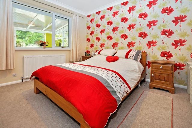 Image of 2 bedroom Detached house for sale in Southfield Avenue Preston Paignton TQ3 at Southfield Avenue Preston Paignton, TQ3 1JX