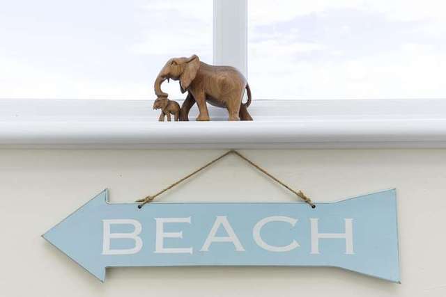  Image of 2 bedroom Flat for sale in Craneswater Park Southsea PO4 at Southsea Hampshire, PO4 0NX
