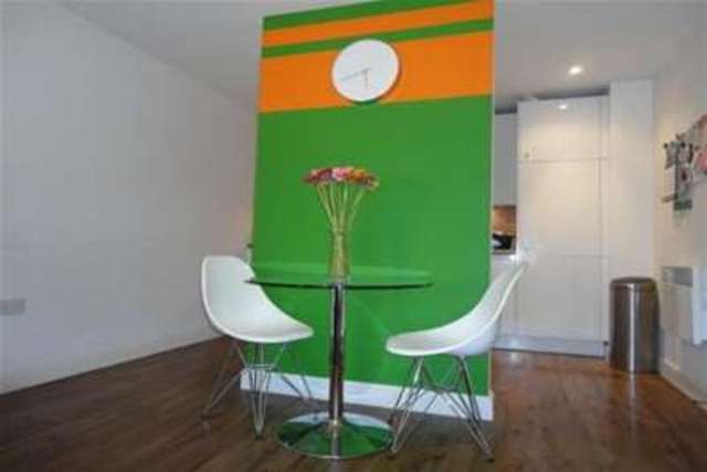  Image of 1 bedroom Flat to rent in Honeybourne Way Cheltenham GL50 at Cheltenham, GL50 3UE