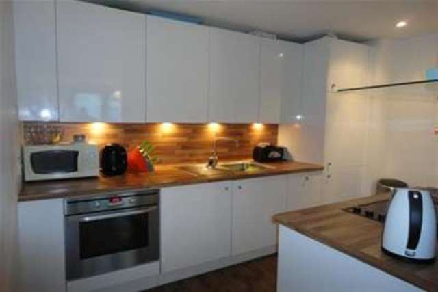  Image of 1 bedroom Flat to rent in Honeybourne Way Cheltenham GL50 at Cheltenham, GL50 3UE