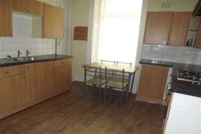  Image of 4 bedroom Detached house to rent in St. Matthew Street Burnley BB11 at Burnley, BB11 4JJ