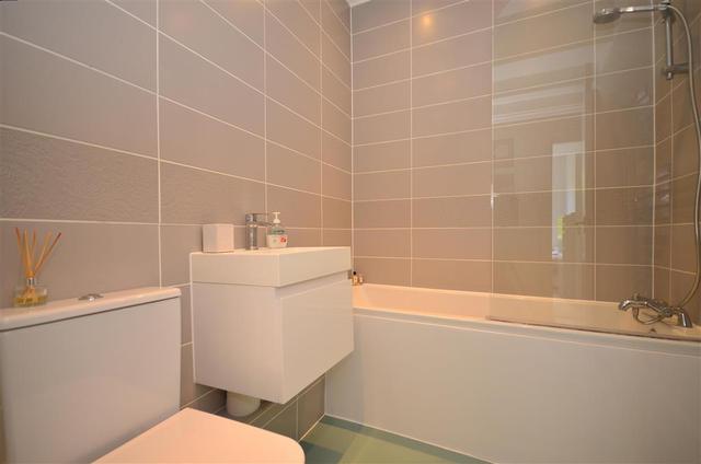  Image of 1 bedroom Apartment for sale in Stanford Avenue Brighton BN1 at Brighton East Sussex Brighton, BN1 6AA