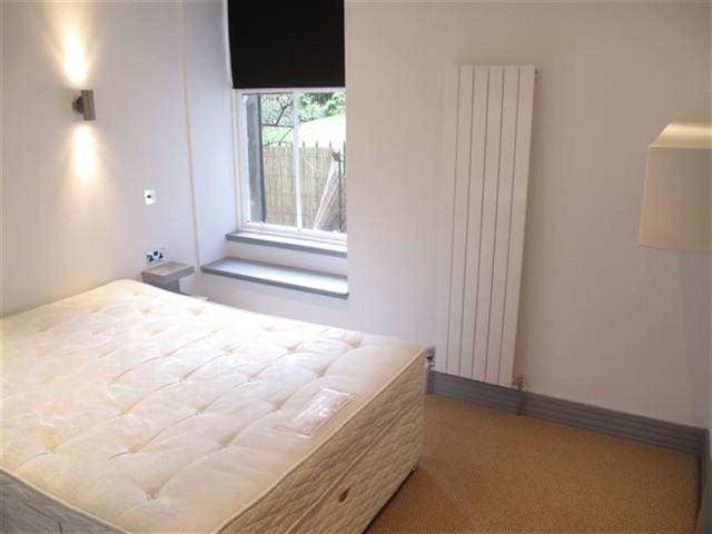  Image of 1 bedroom Flat to rent in Starbank Road Edinburgh EH5 at Trinity Edinburgh Edinburgh, EH5 3BW