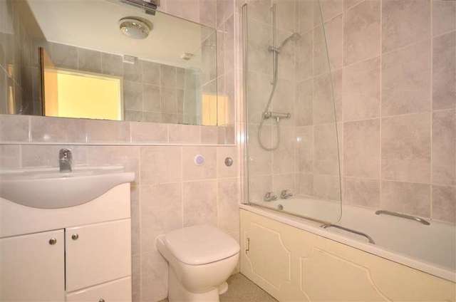  Image of 2 bedroom Apartment for sale in Steephill Road Shanklin PO37 at Shanklin Isle of Wight Shanklin, PO37 6AB