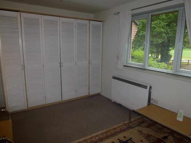  Image of Studio flat to rent in Stour Close West End Southampton SO18 at Southampton, SO18 3LL
