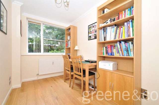 Image of 3 bedroom Flat for sale in Belsize Grove London NW3 at Belsize Grove Belsize Park Camden, NW3 4XE