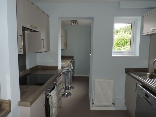  Image of 2 bedroom Terraced house to rent in Stratfield Road Basingstoke RG21 at Stratfield Road  Basingstoke, RG21 5RS