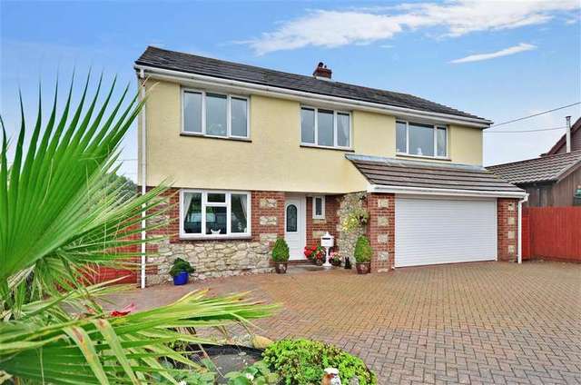  Image of 4 bedroom Detached house for sale in Sun Hill Calbourne Newport PO30 at Calbourne Newport Newport, PO30 4JA