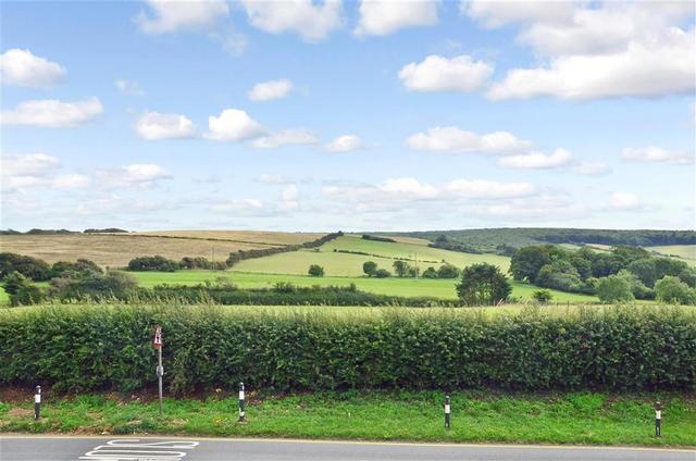  Image of 4 bedroom Detached house for sale in Sun Hill Calbourne Newport PO30 at Calbourne Newport Newport, PO30 4JA