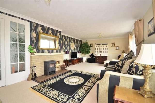  Image of 4 bedroom Detached house for sale in Sun Hill Calbourne Newport PO30 at Calbourne Newport Newport, PO30 4JA