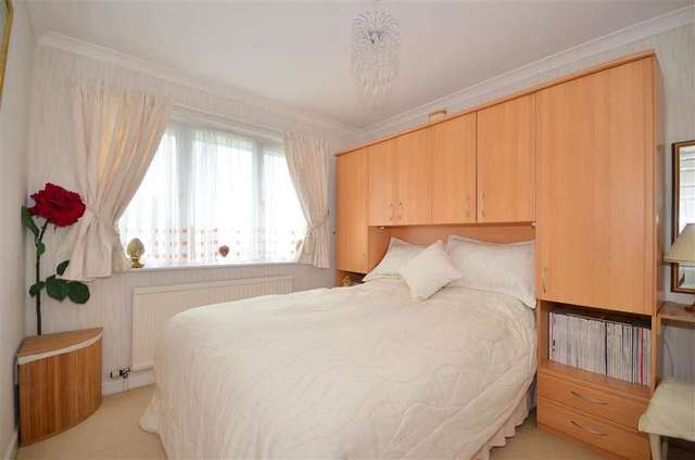  Image of 4 bedroom Detached house for sale in Sun Hill Calbourne Newport PO30 at Calbourne Newport Newport, PO30 4JA