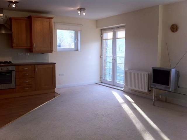  Image of 2 bedroom Apartment to rent in Beeches Bank Sheffield S2 at Norfolk Park  Sheffield, S2 3RL