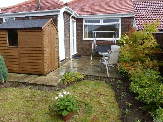  Image of 2 bedroom Detached house for sale in Surrey Avenue Shaw Oldham OL2 at Surrey Avenue Shaw Oldham, OL2 7DP