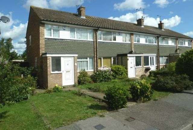  Image of 3 bedroom End of Terrace for sale in Hag Hill Rise Taplow Maidenhead SL6 at Taplow, SL6 0LT