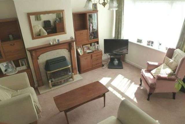  Image of 3 bedroom End of Terrace for sale in Hag Hill Rise Taplow Maidenhead SL6 at Taplow, SL6 0LT